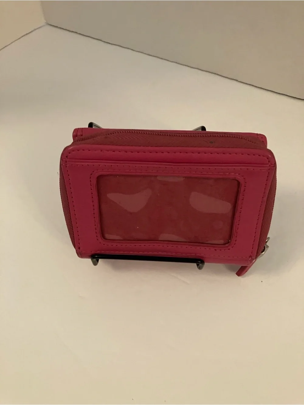 Rolfs Pink Vintage Leather Wallet with Zip Compartment